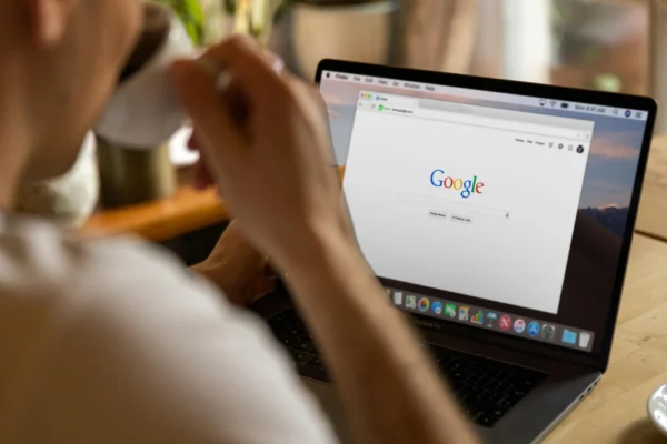 AI Overviews are reducing clicks - What it means for construction companies investing in SEO