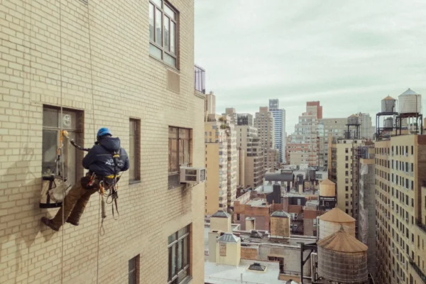 What Clients Actually Look For When Choosing a Construction Company