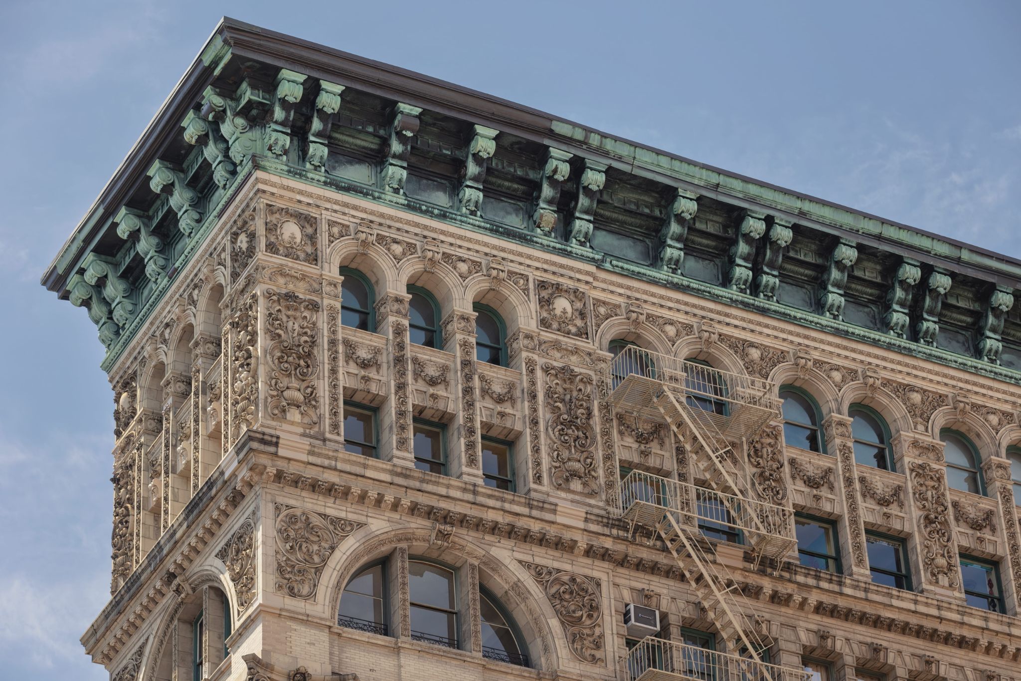 A Lead-Driven Social Media Strategy for General Contractors